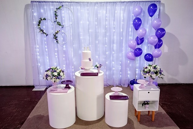 Decoração de Aniversário 15 Anos Mini Table com Painel de Led